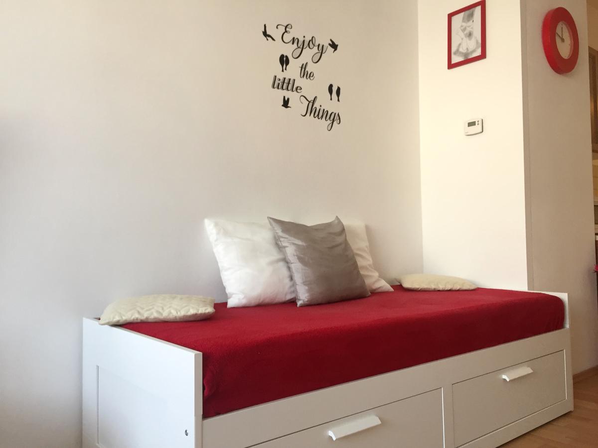 Lilly Apartment